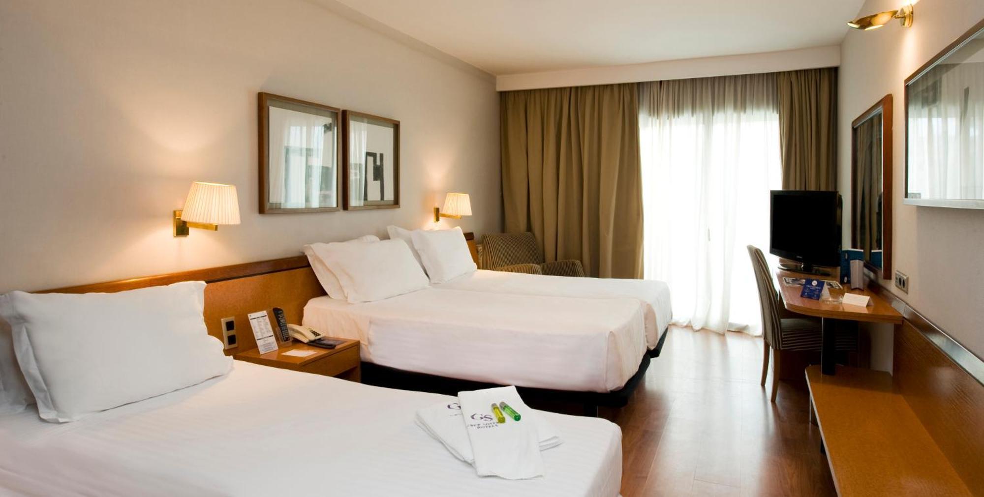 Ciudad De Castelldefels Hotel Ngoại thất bức ảnh